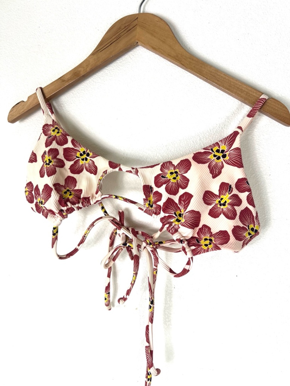 Tai Swim Floral Tie-Front Bikini Top in Pink and Burgundy Size Extra Large